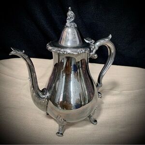🫖Vintage Wallace Silverplate Coffee Pot Pattern 1100